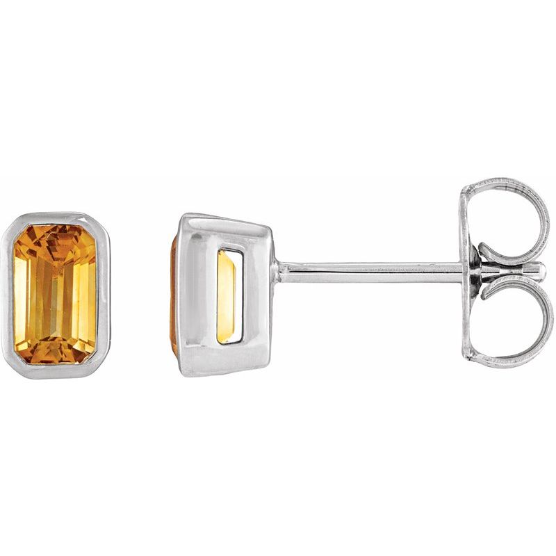 Lightweight Bezel-Set Stud Earrings No. 2
