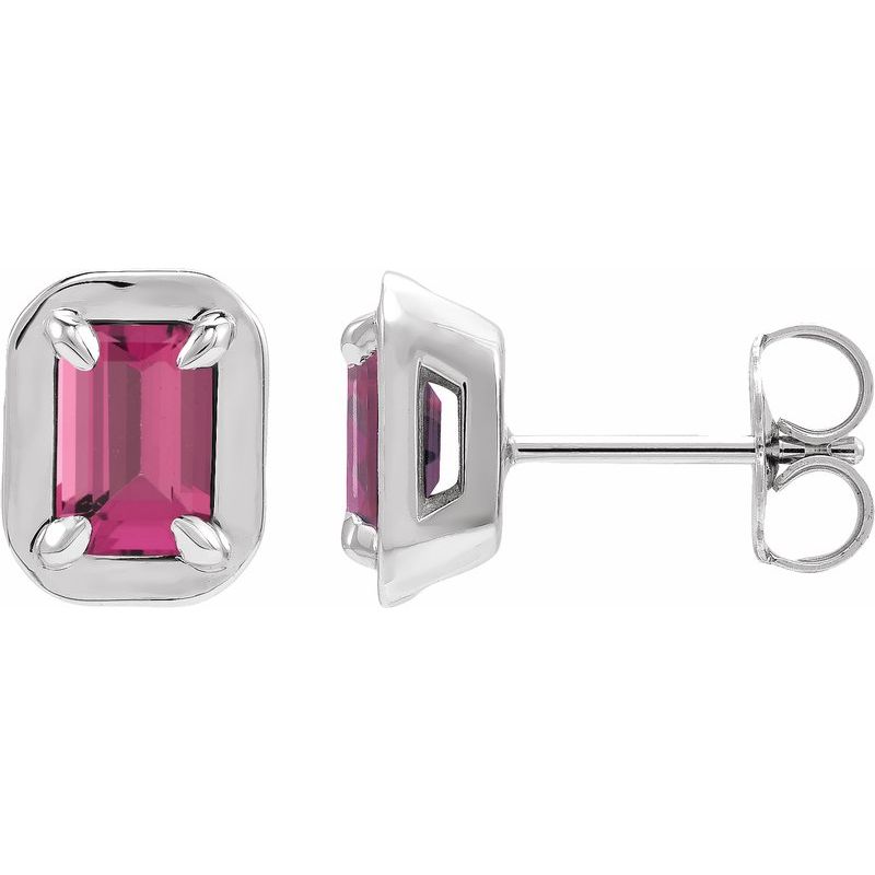 Round 4-Prong Claw Bezel-Style Stud Earrings